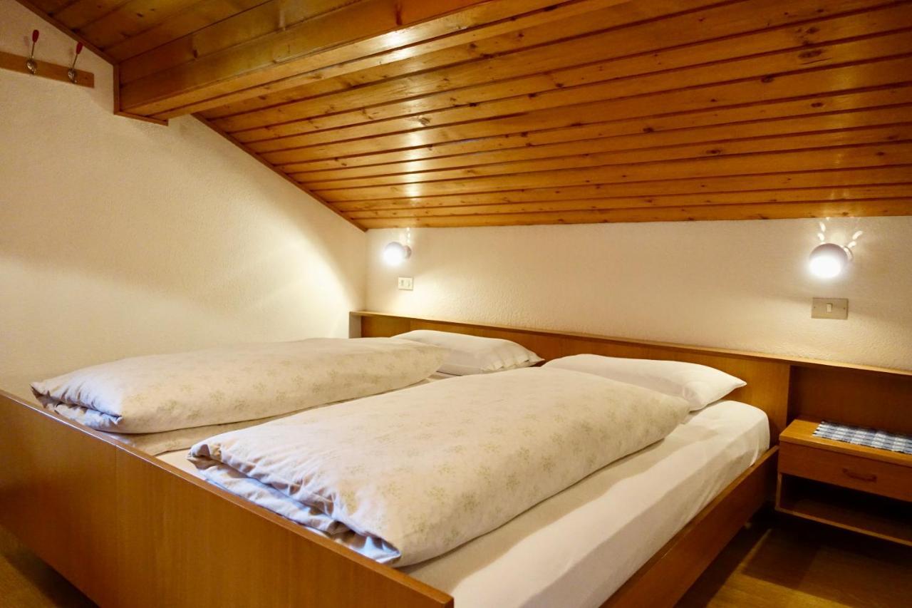 Ciasa Preroman Mansarde Apartamento San Martino in Badia Exterior foto