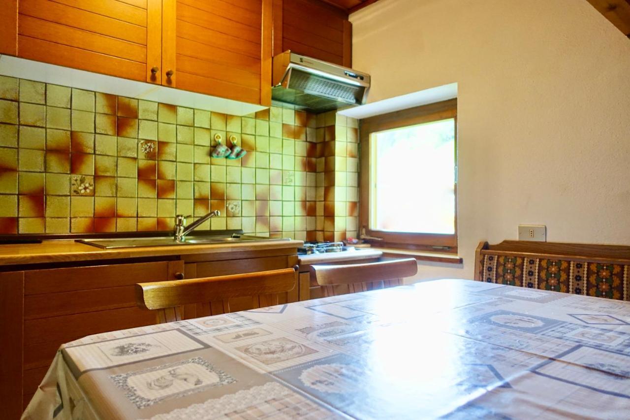 Ciasa Preroman Mansarde Apartamento San Martino in Badia Exterior foto