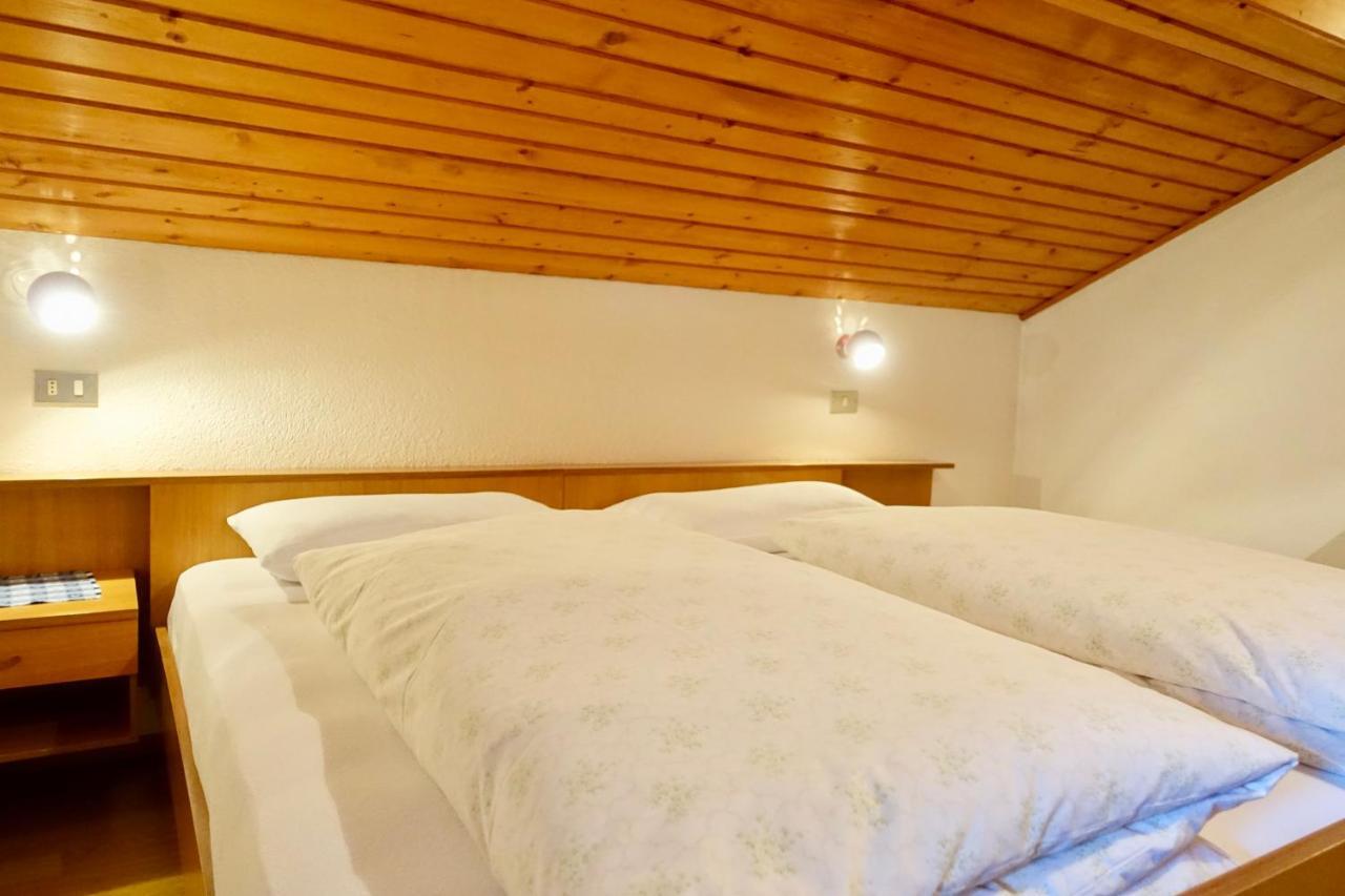Ciasa Preroman Mansarde Apartamento San Martino in Badia Exterior foto